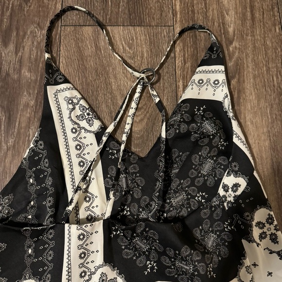 NWOT TOPSHOP black & white paisley midi faux satin dress - Picture 8 of 8